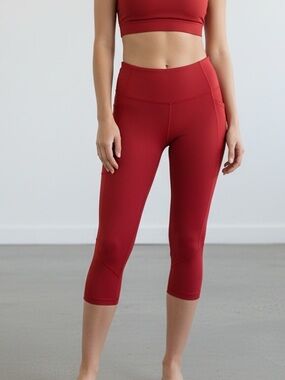 Lululemon leggings size 4